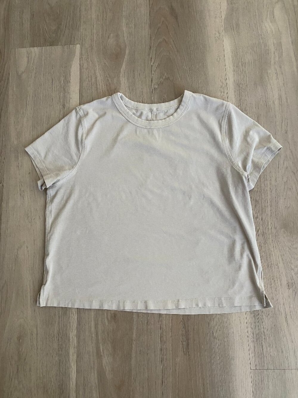 Lululemon Cream Short Sleeve Tee Relaxed Fit Cotton Slub Top Medium